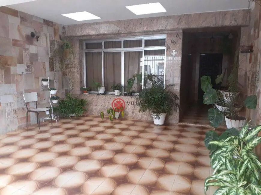 Foto 1 de Casa com 4 Quartos para venda ou aluguel, 196m² em Parque São Jorge, São Paulo