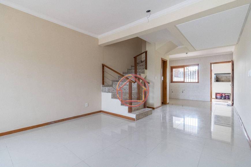 Foto 1 de Casa de Condomínio com 2 Quartos à venda, 152m² em Santa Fé, Porto Alegre