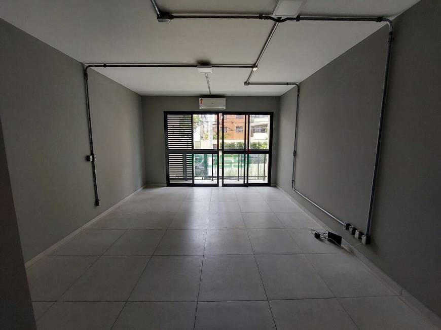 Foto 2 de Kitnet com 1 Quarto para alugar, 39m² em Santo Amaro, São Paulo
