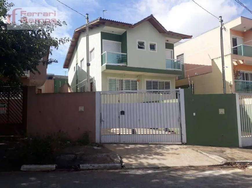 Foto 1 de Sobrado com 3 Quartos à venda, 130m² em Jardim Paraventi, Guarulhos