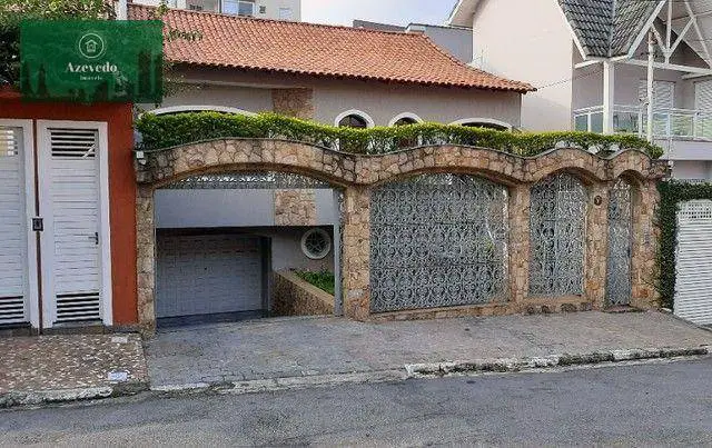 Foto 1 de Sobrado com 4 Quartos à venda, 398m² em Vila Galvão, Guarulhos