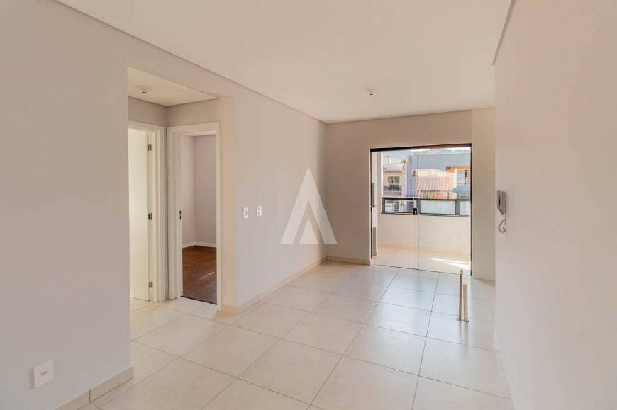 Foto 2 de Apartamento com 1 Quarto à venda, 65m² em Bom Retiro, Joinville