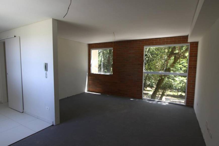Foto 2 de Apartamento com 1 Quarto à venda, 30m² em Campo Comprido, Curitiba
