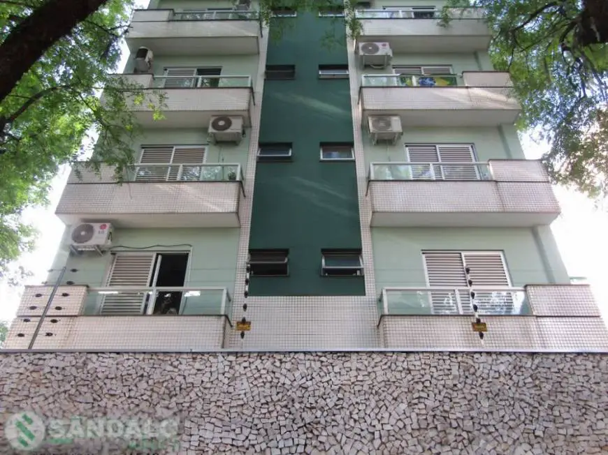 Foto 1 de Apartamento com 1 Quarto para alugar, 60m² em Zona 07, Maringá
