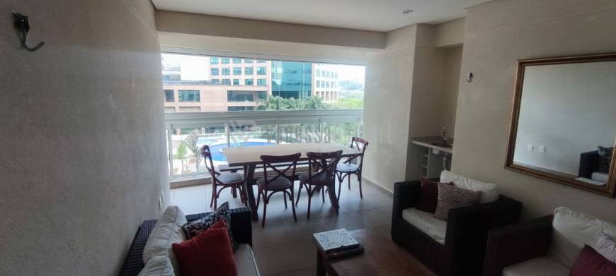 Foto 1 de Apartamento com 2 Quartos para alugar, 98m² em Cidade Monções, São Paulo