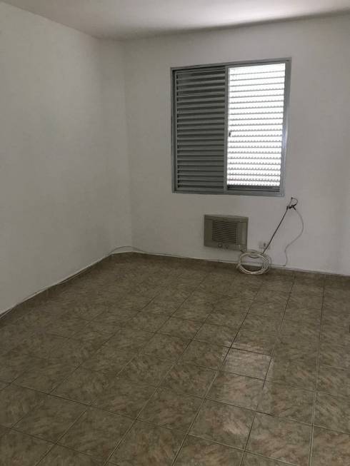 Foto 5 de Apartamento com 2 Quartos para alugar, 47m² em Encruzilhada, Santos