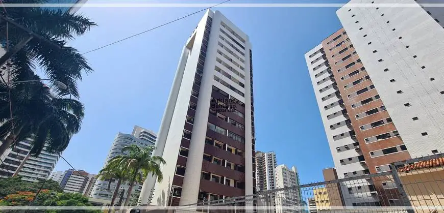 Foto 1 de Apartamento com 2 Quartos à venda, 70m² em Meireles, Fortaleza