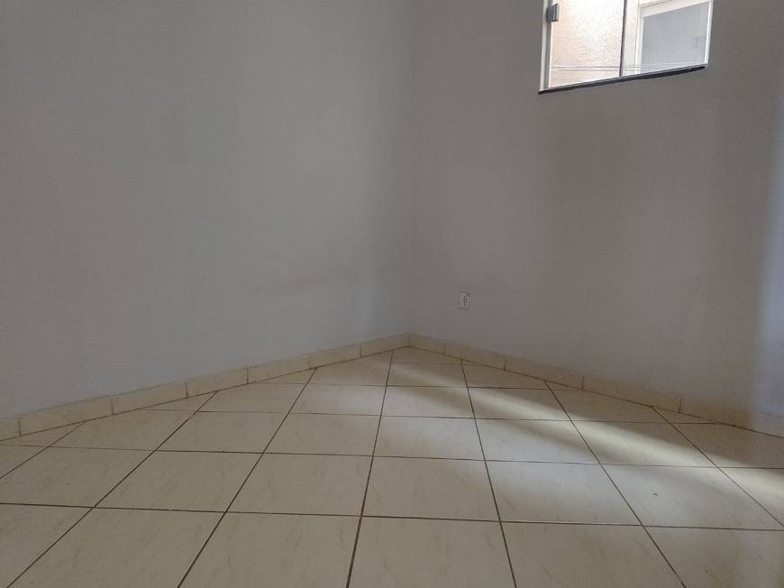 Foto 3 de Apartamento com 2 Quartos para alugar, 60m² em Setor Oeste, Brasília