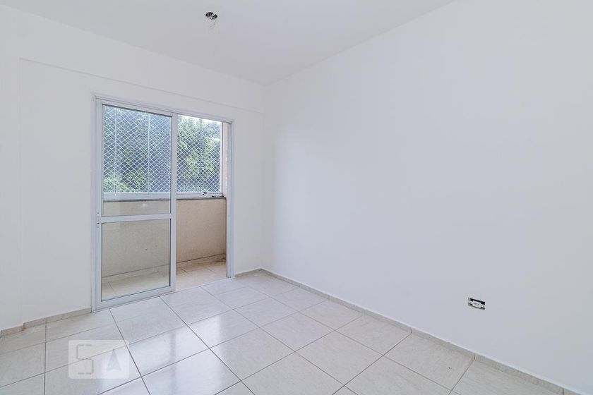 Foto 3 de Apartamento com 2 Quartos à venda, 56m² em Vila Ede, São Paulo