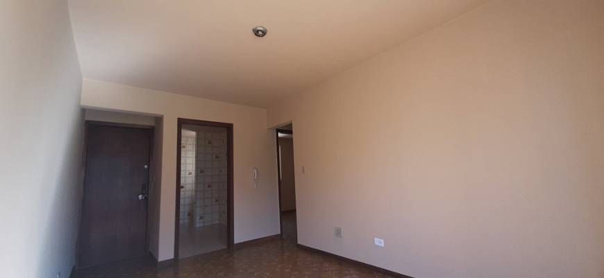 Foto 4 de Apartamento com 2 Quartos para alugar, 80m² em Vila Izabel, Curitiba