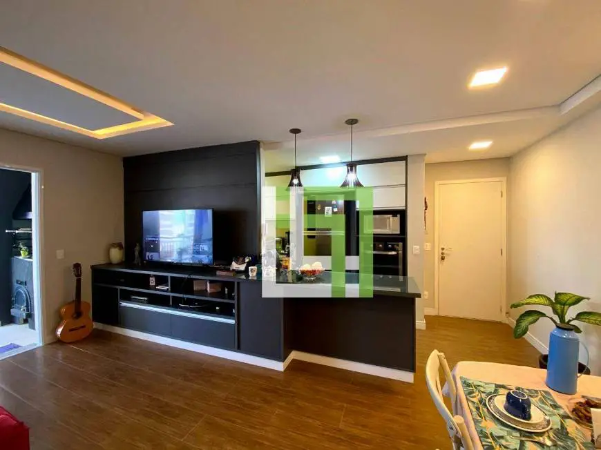 Foto 1 de Apartamento com 2 Quartos à venda, 111m² em VILA VIRGINIA, Jundiaí