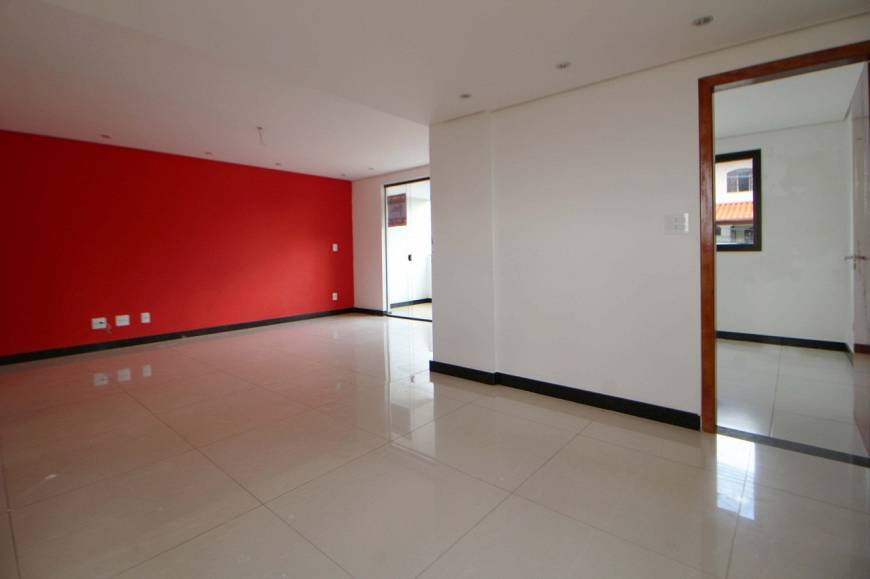 Foto 3 de Apartamento com 3 Quartos para alugar, 90m² em Barreiro, Belo Horizonte