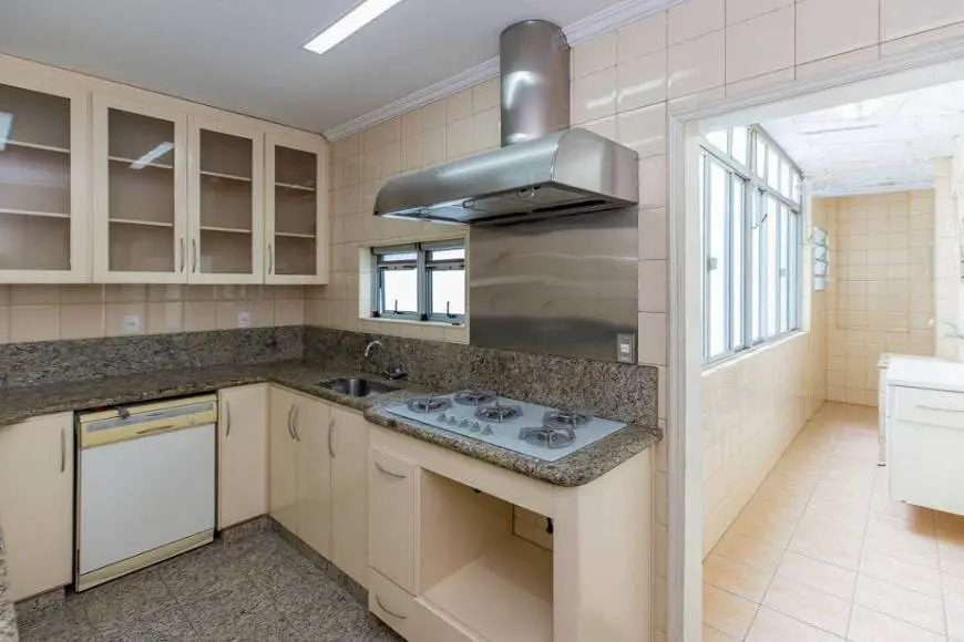 Foto 3 de Apartamento com 3 Quartos à venda, 122m² em Bela Vista, São Paulo