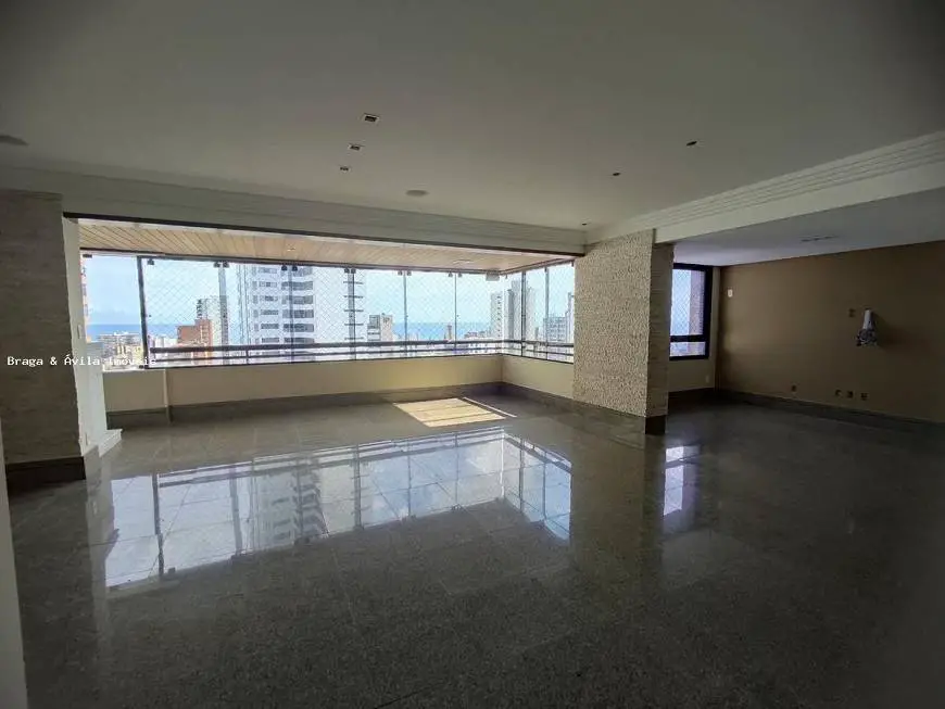 Foto 3 de Apartamento com 3 Quartos para alugar, 144m² em Graça, Salvador