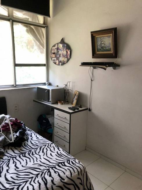 Foto 4 de Apartamento com 3 Quartos à venda, 75m² em São Domingos, Niterói