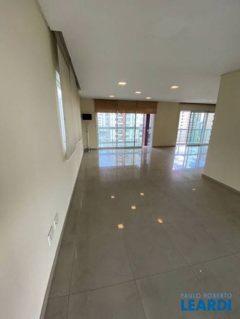 Foto 5 de Apartamento com 4 Quartos à venda, 270m² em Saúde, São Paulo
