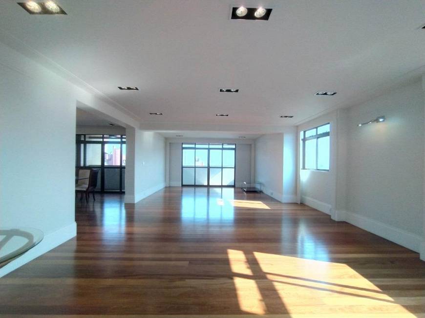 Foto 3 de Apartamento com 4 Quartos para alugar, 437m² em Zona 01, Maringá