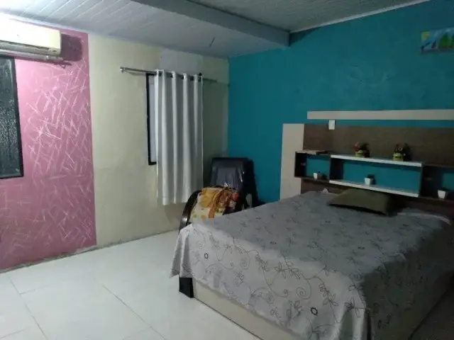 Foto 3 de Casa com 2 Quartos para alugar, 135m² em Colônia Santo Antônio, Manaus