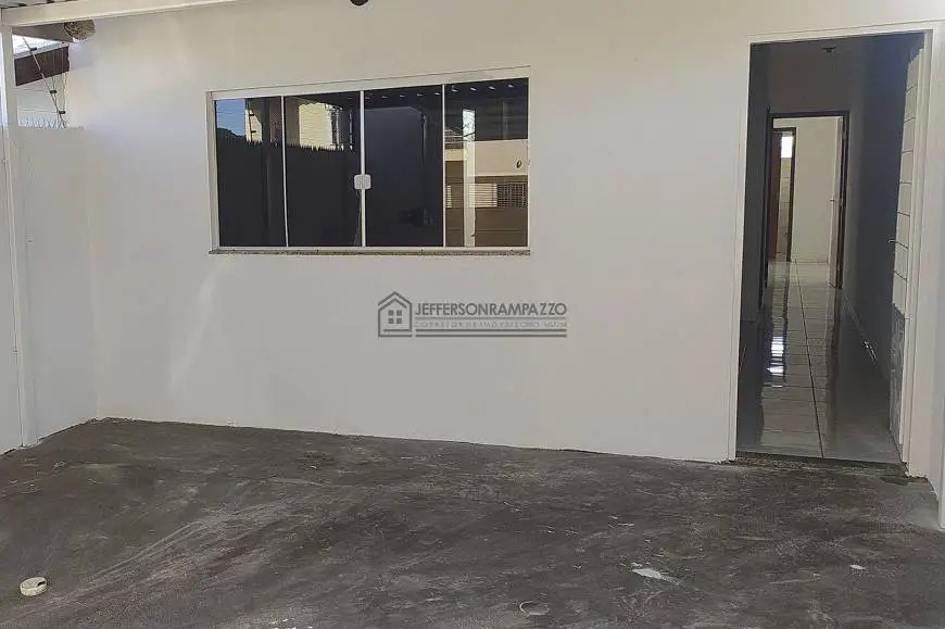 Foto 2 de Casa com 2 Quartos para alugar, 62m² em Coronel Antonino, Campo Grande