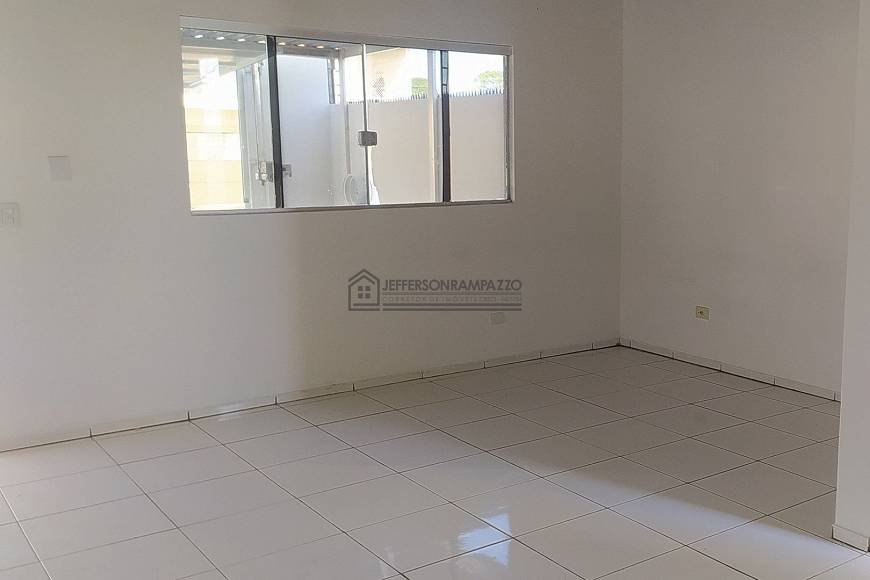 Foto 3 de Casa com 2 Quartos para alugar, 62m² em Coronel Antonino, Campo Grande
