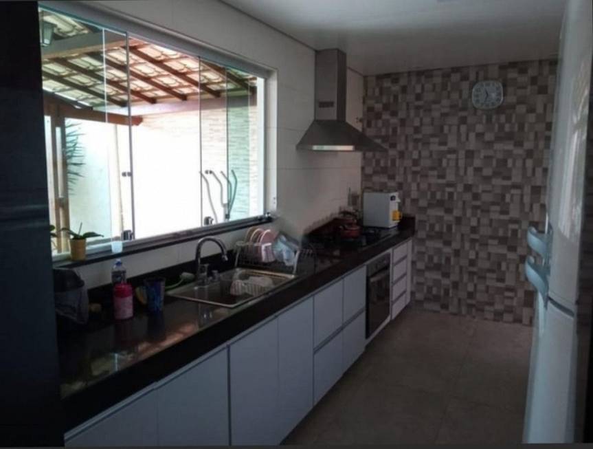 Foto 4 de Casa com 3 Quartos à venda, 189m² em Alípio de Melo, Belo Horizonte