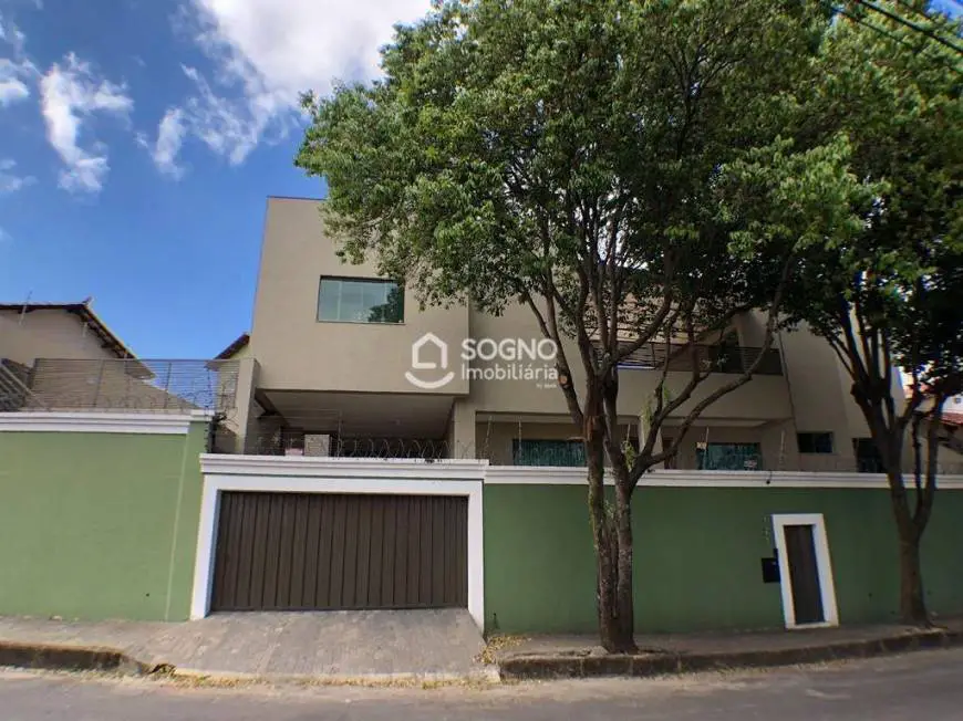 Foto 1 de Casa com 3 Quartos à venda, 350m² em Havaí, Belo Horizonte