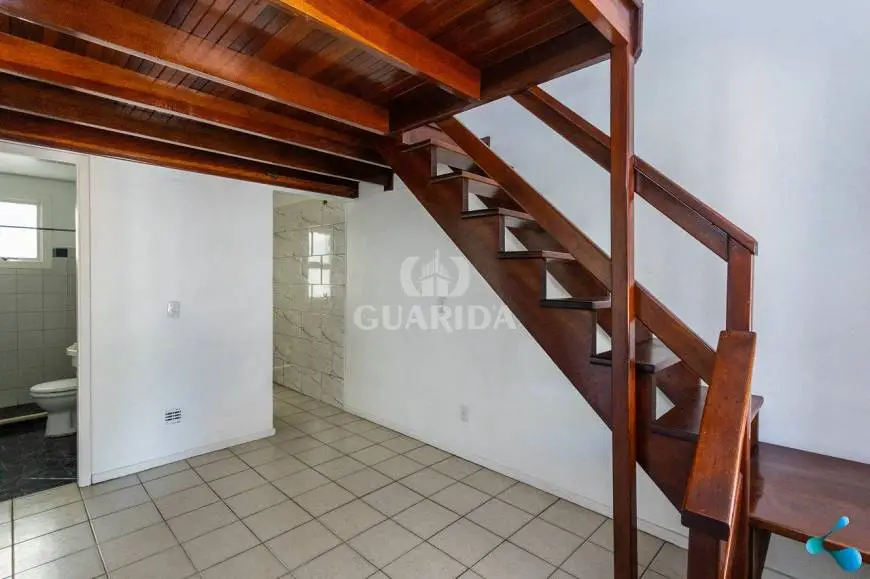 Foto 4 de Casa com 3 Quartos à venda, 63m² em Jardim Leopoldina, Porto Alegre