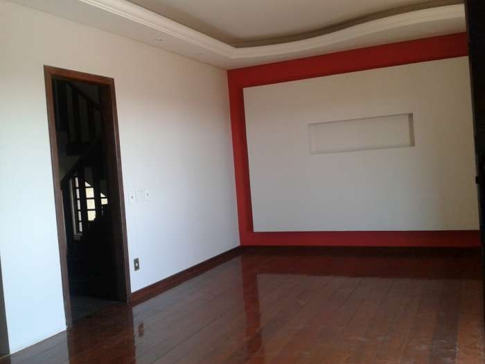 Foto 3 de Casa com 4 Quartos à venda, 415m² em Santa Efigênia, Belo Horizonte