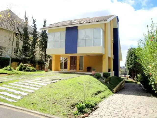 Foto 2 de Casa com 4 Quartos para alugar, 400m² em São João, Curitiba