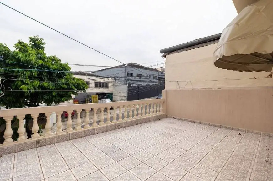 Foto 1 de Casa com 4 Quartos à venda, 180m² em Vila Santa Catarina, São Paulo