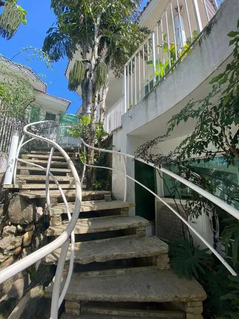 Foto 4 de Casa com 8 Quartos à venda, 1400m² em Ilha do Boi, Vitória
