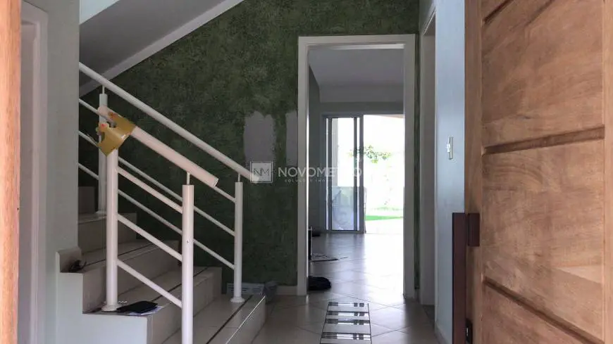 Foto 2 de Casa de Condomínio com 3 Quartos para alugar, 262m² em Chacaras Silvania, Valinhos