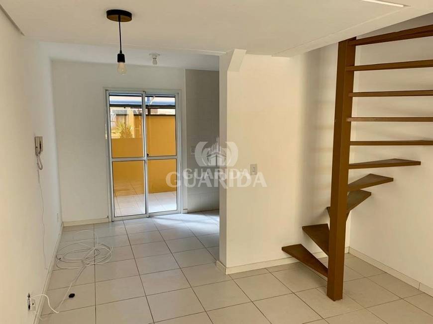 Foto 3 de Casa de Condomínio com 3 Quartos à venda, 65m² em Santa Tereza, Porto Alegre