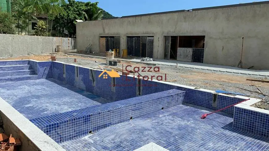 Foto 1 de Casa de Condomínio com 4 Quartos à venda, 220m² em Barra Do Sahy, São Sebastião