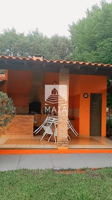 Foto 1 de Casa de Condomínio com 4 Quartos à venda, 200m² em Chácaras Vila Real , Uberaba