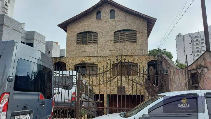 Foto 1 de Sobrado com 4 Quartos à venda, 320m² em Vila Alpina, São Paulo