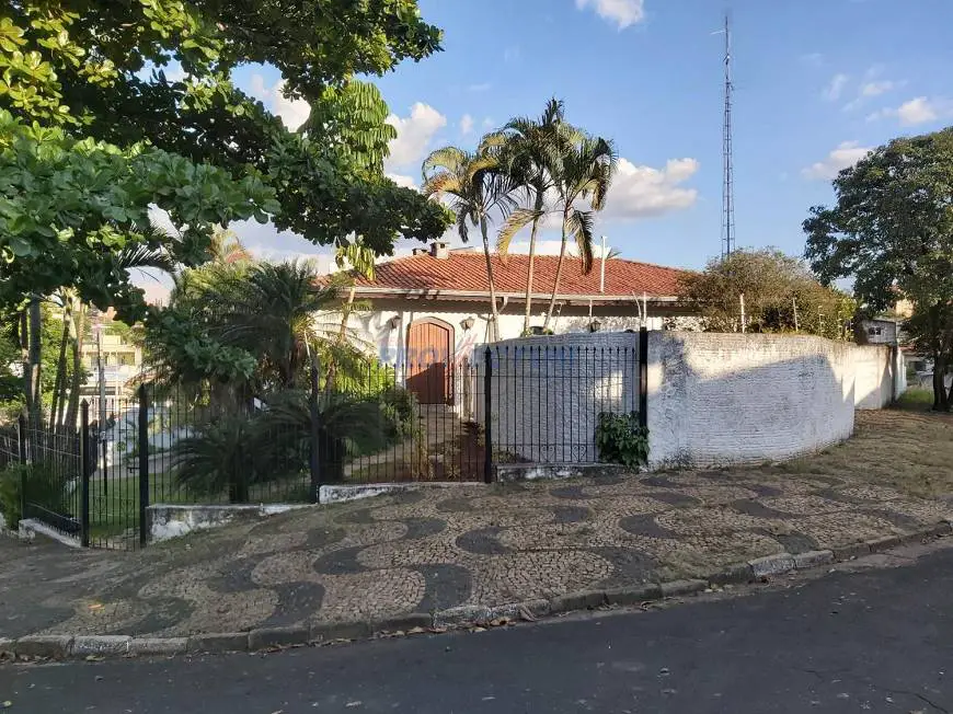 Foto 2 de Sobrado com 5 Quartos à venda, 380m² em Jardim Nossa Senhora Auxiliadora, Campinas