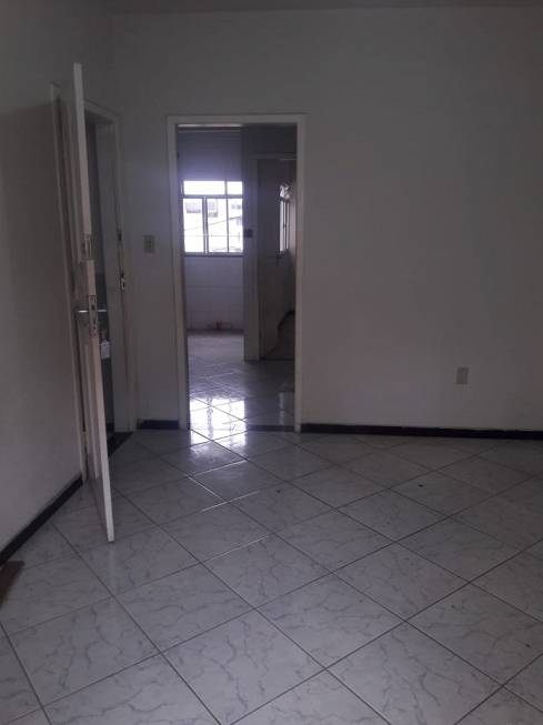 Foto 4 de Apartamento com 1 Quarto para alugar, 40m² em Campo Grande, Cariacica