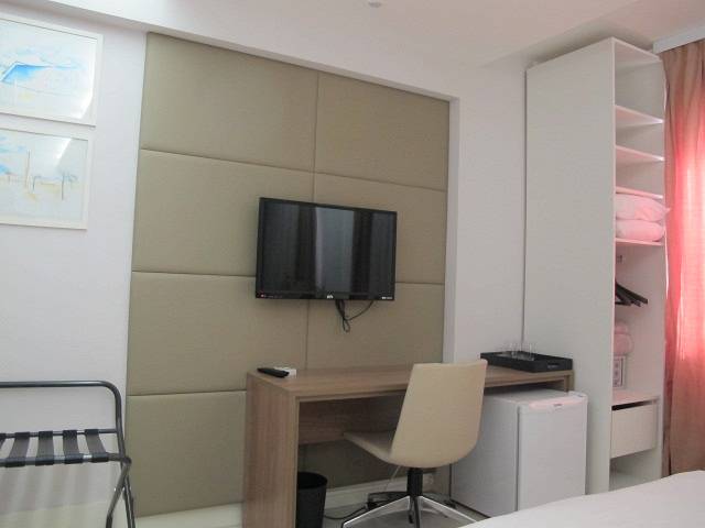 Foto 1 de Apartamento com 1 Quarto para alugar, 30m² em Cidade Jardim, Belo Horizonte