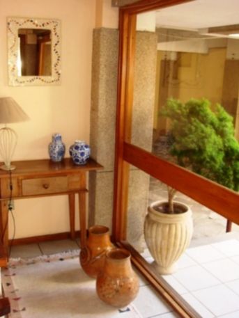 Foto 3 de Apartamento com 1 Quarto para alugar, 45m² em Higienópolis, Porto Alegre