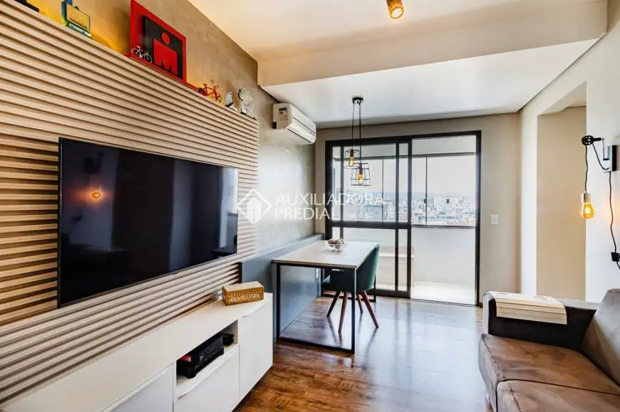 Foto 4 de Apartamento com 1 Quarto para alugar, 46m² em Petrópolis, Porto Alegre