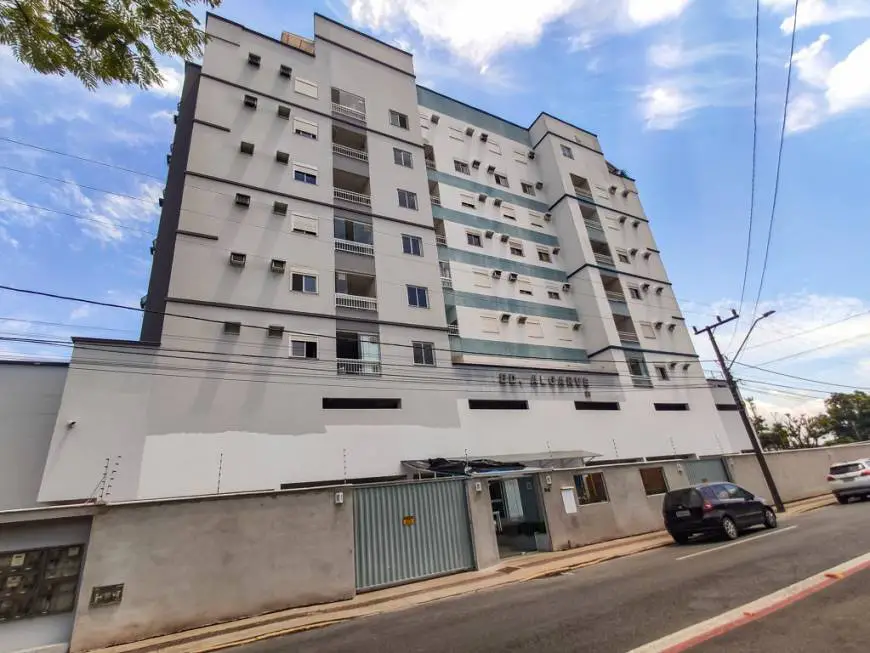 Foto 1 de Apartamento com 2 Quartos para alugar, 96m² em Bom Retiro, Joinville