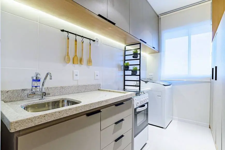 Foto 3 de Apartamento com 2 Quartos à venda, 52m² em Guara II, Brasília