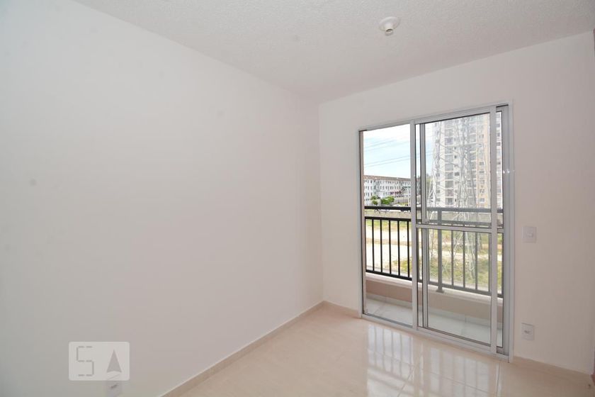 Foto 2 de Apartamento com 2 Quartos à venda, 57m² em Irajá, Rio de Janeiro