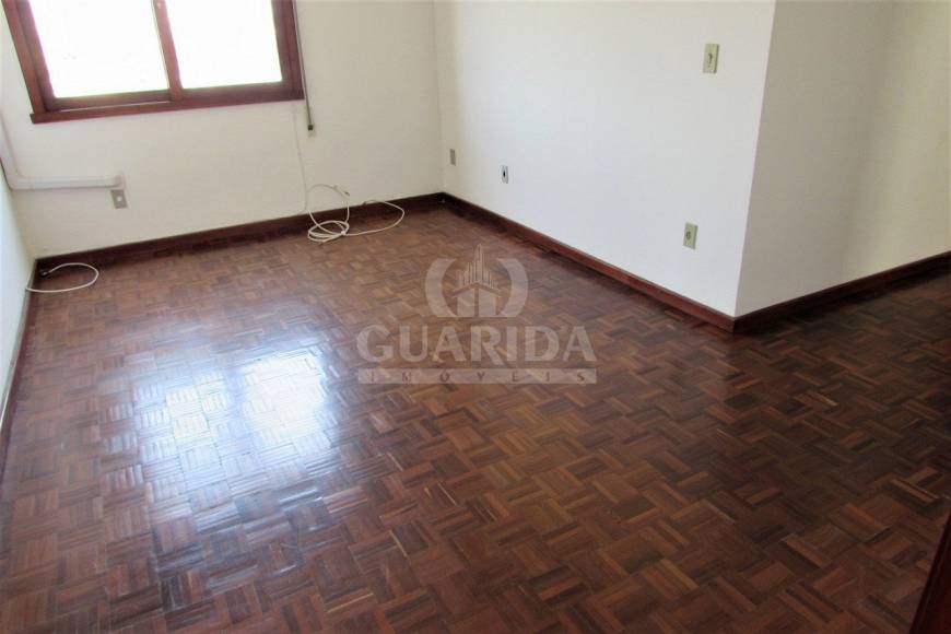 Foto 2 de Apartamento com 2 Quartos à venda, 70m² em Jardim Europa, Porto Alegre