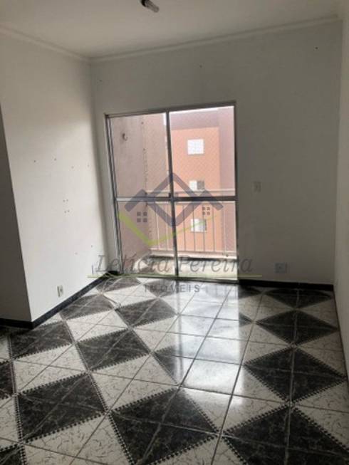Foto 4 de Apartamento com 2 Quartos à venda, 60m² em Vila Figueira, Suzano