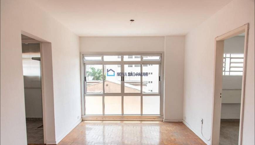 Foto 2 de Apartamento com 2 Quartos para alugar, 90m² em Vila Mariana, São Paulo