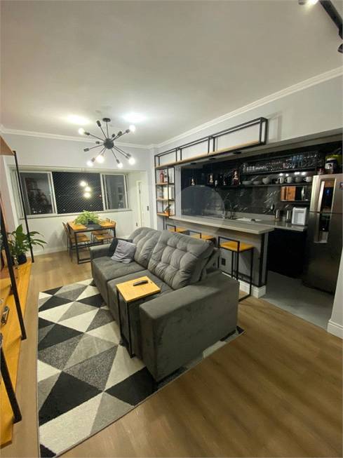 Foto 4 de Apartamento com 2 Quartos à venda, 71m² em Vila Veranópolis, Cachoeirinha