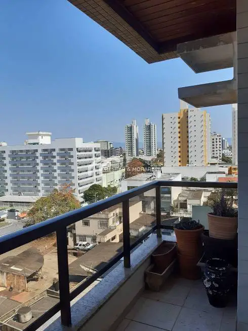 Foto 1 de Apartamento com 3 Quartos à venda, 108m² em Centro, Campos dos Goytacazes