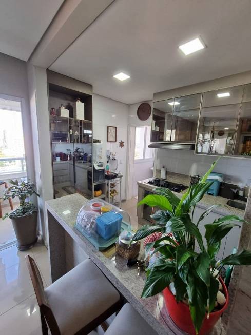 Foto 2 de Apartamento com 3 Quartos à venda, 100m² em Jardim Guanabara, Cuiabá